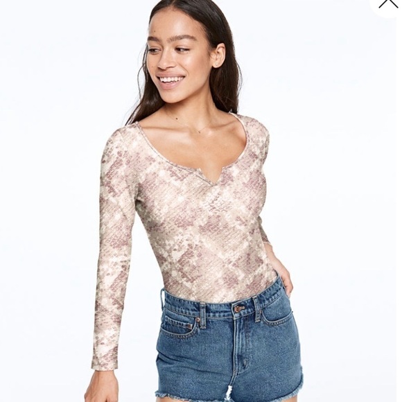 victoria secret PINK snake print bodysuit … - Picture 2 of 3